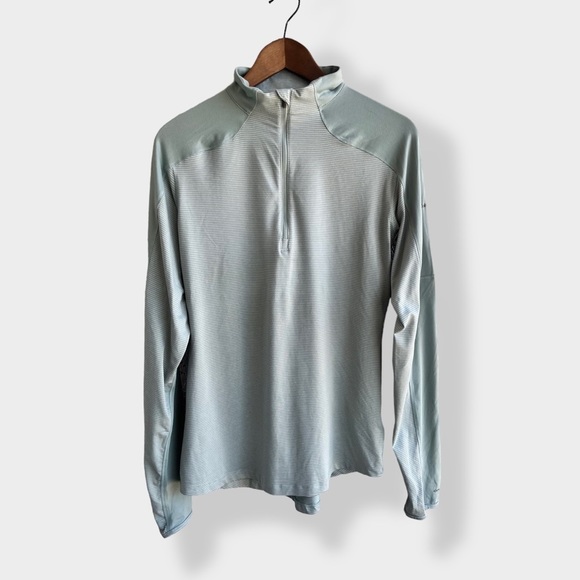 Columbia Tops - COLUMBIA Eucalyptus Green Striped Omni-Wick Long Sleeve Quarter-Zip Women’s Med
